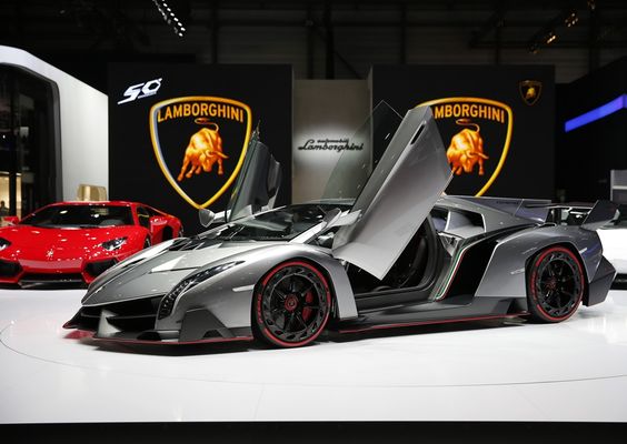 Lamborghini Veneno 4 - World Of Social Media