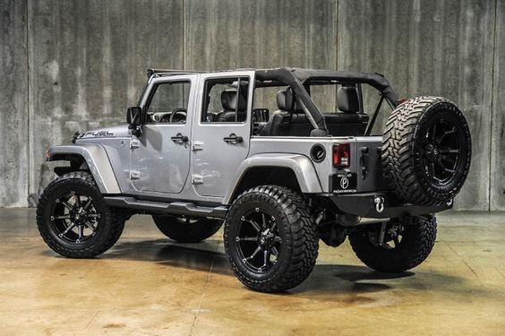 ‘’2017 Jeep Wrangler Unlimited Sahara FUEL OFFROAD EDITION
