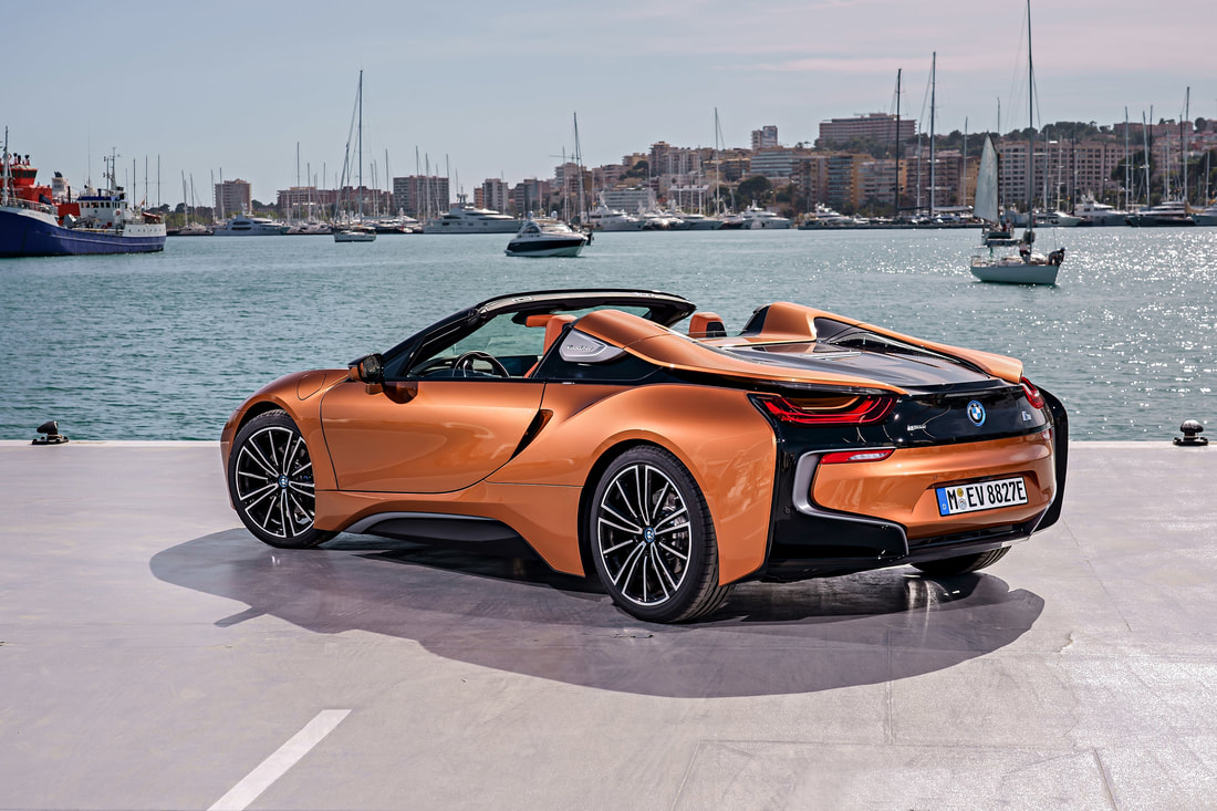 2019 BMW i8 Roadster - tests the boundaries of street performance