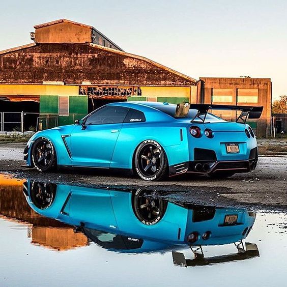 Real beauty is to be true to oneself. - Nissan GT-R