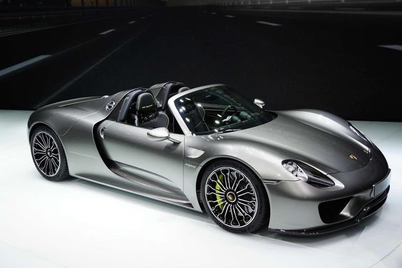You can accomplish anything, without stopping midway, Porsche 918 Spyder