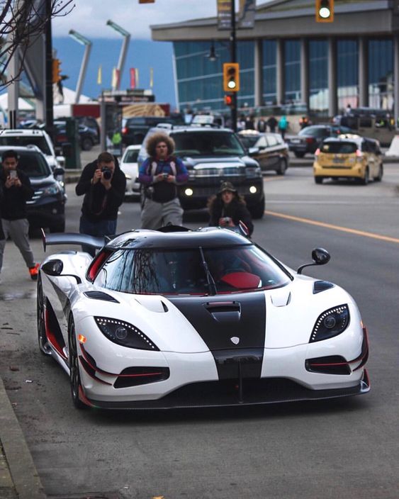 Poverty is owning a racecar- Koenigsegg Agera RS