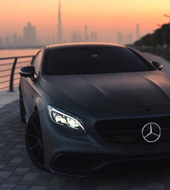 Beauty is not enough - Mercedes