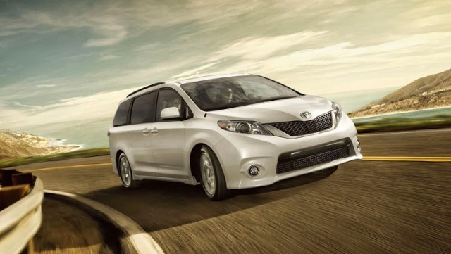 ‘’NewCarReleaseDates.Com’’ Coming soon 2017 cars ‘’2017 Toyota Sienna ‘’ Release Dates And Reviews of New Cars in 2017