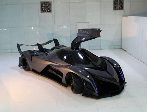 '’Devel Sixteen'' 2017 Best New Concept Car Of The Future