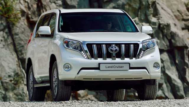 New ‘’2018 Toyota Land Cruiser’’, Release Date, Spy Photos, Review, Engine, Price, Specs
