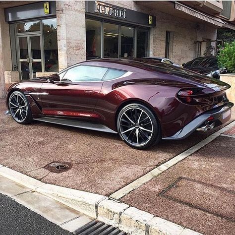 Beg, borrow or steal - Aston Martin Vanquish Zagato