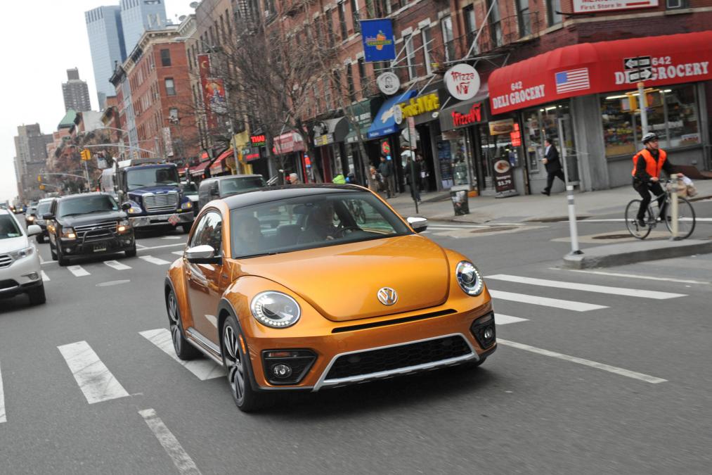2018 Volkswagen Beetle Hybrid: a prototype in New York (+ photos)