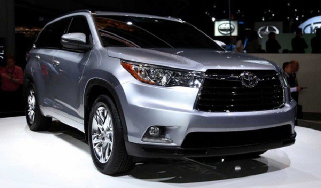 ‘’NewCarReleaseDates.Com’’ Coming soon 2017 cars ‘’2017 Toyota Sequoia ‘’ Release Dates And Reviews of New Cars in 2017