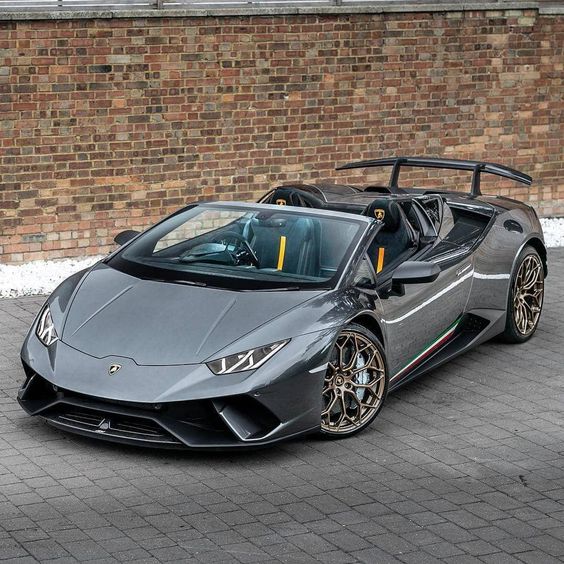 “Debt is dumb. Cash is king.” - Lamborghini Huracan Performante Spyder