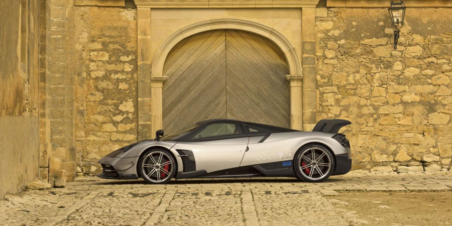 ‘’ Pagani Huayra BC ‘’ cars of 2017, 2017 car releases, cars for 2017 ‘’ upcoming sports cars 2017, 2017 sports cars, 2017 new sports cars