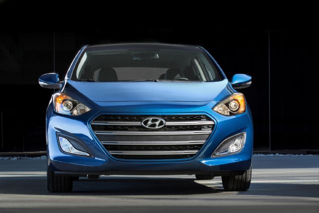 ‘’NewCarReleaseDates.Com’’ Coming soon 2017 cars ‘’2017 Hyundai Sonata ‘’ Release Dates And Reviews of New Cars in 2017