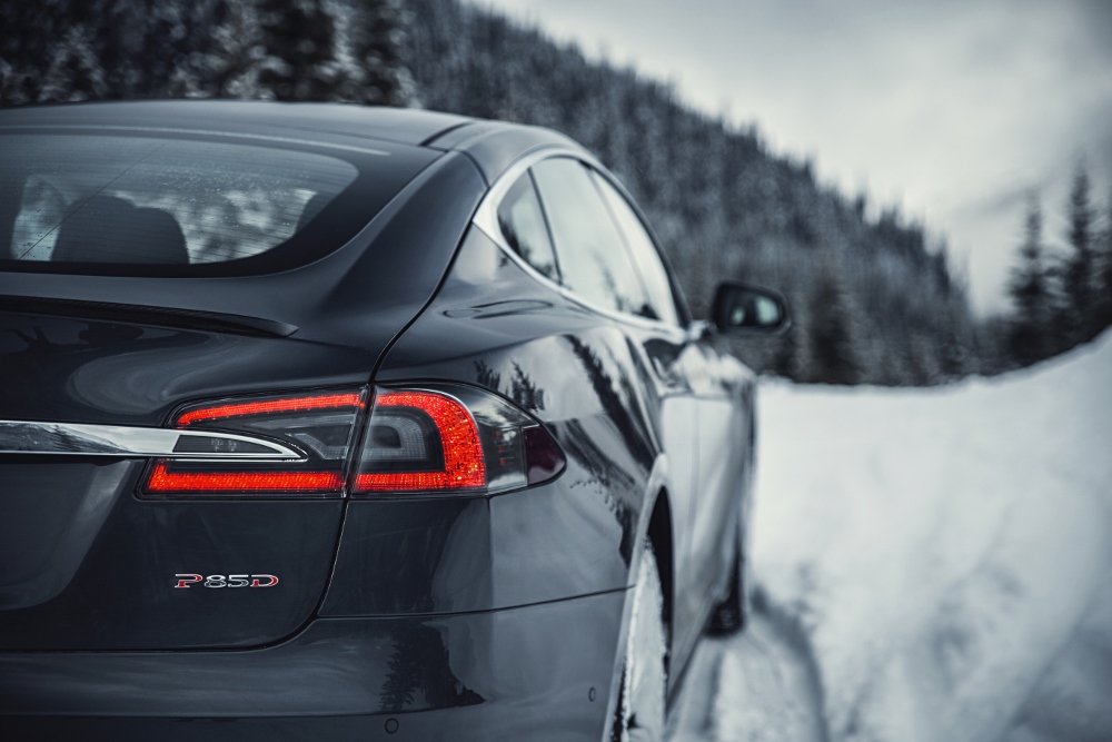 ’2018 Tesla Model S P85D tested: 700 hp very quiet (+ photos)