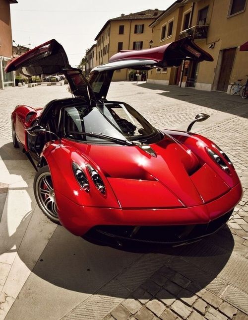Awesome Cars ‘’ Pagani Huayra  ‘’ Cars Design And Concepts, Best Of New Cars