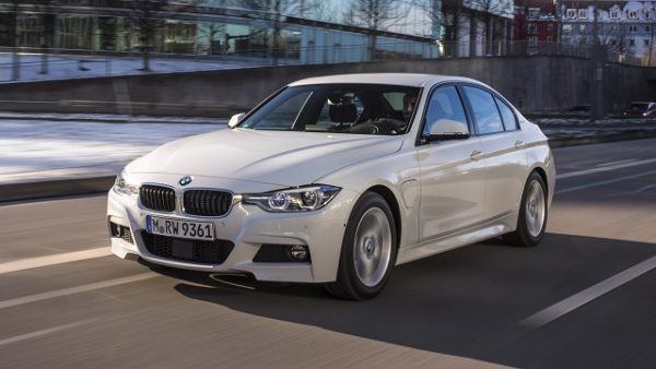 BMW SERIE 325E IPERFORMANCE 2019: PRICE, Review AND PHOTOS