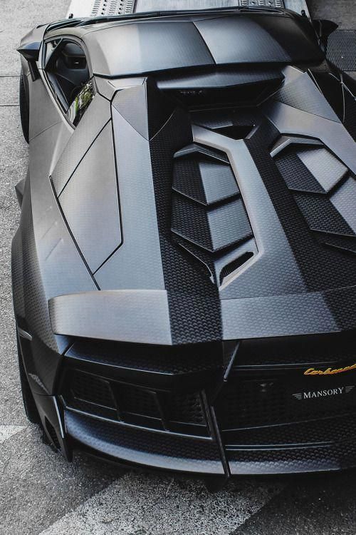 The successful person places more attention on doing the right thing rather than doing things right - Lamborghini Aventador