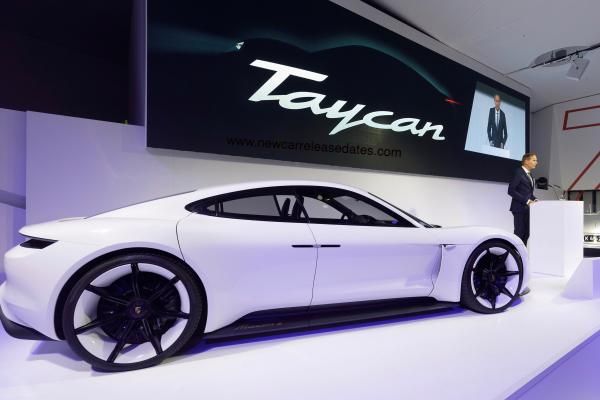 New 2019 Porsche Taycan : Top 2019 Cars On Pinterest