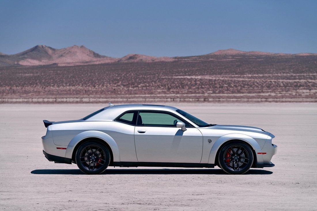 2019 Dodge Challenger Hellcat Redeye now has a supercharged V8 engine that yields 808 hp